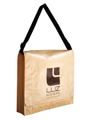 Luz Interieur flapbag